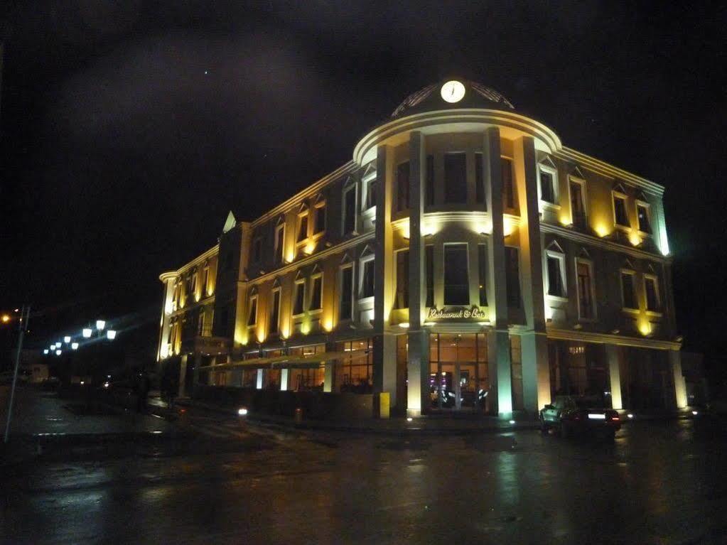 Hotel Lomsia Ахалцихе Екстериор снимка