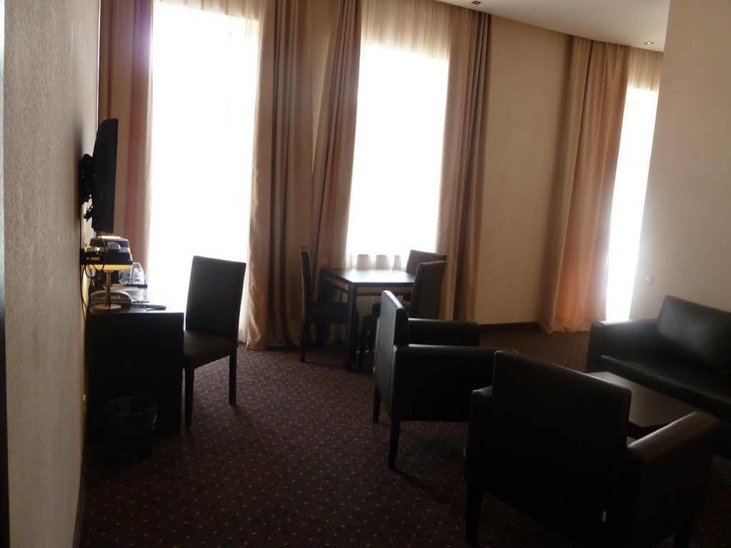 Hotel Lomsia Ахалцихе Екстериор снимка