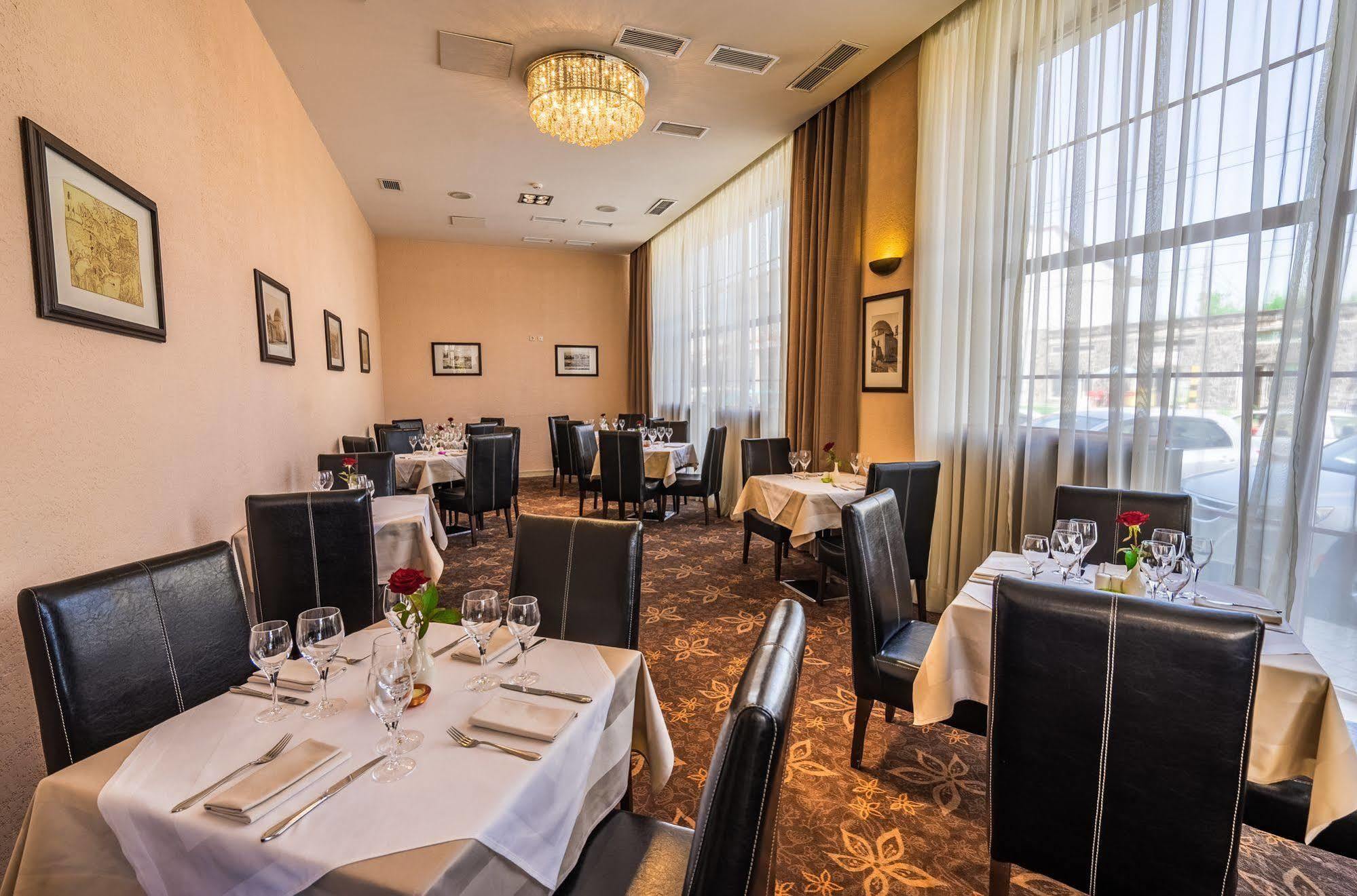 Hotel Lomsia Ахалцихе Екстериор снимка