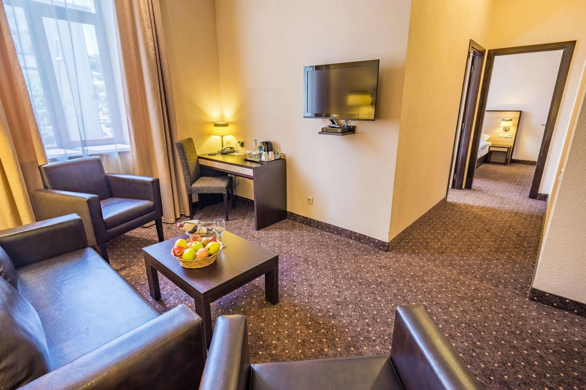 Hotel Lomsia Ахалцихе Екстериор снимка