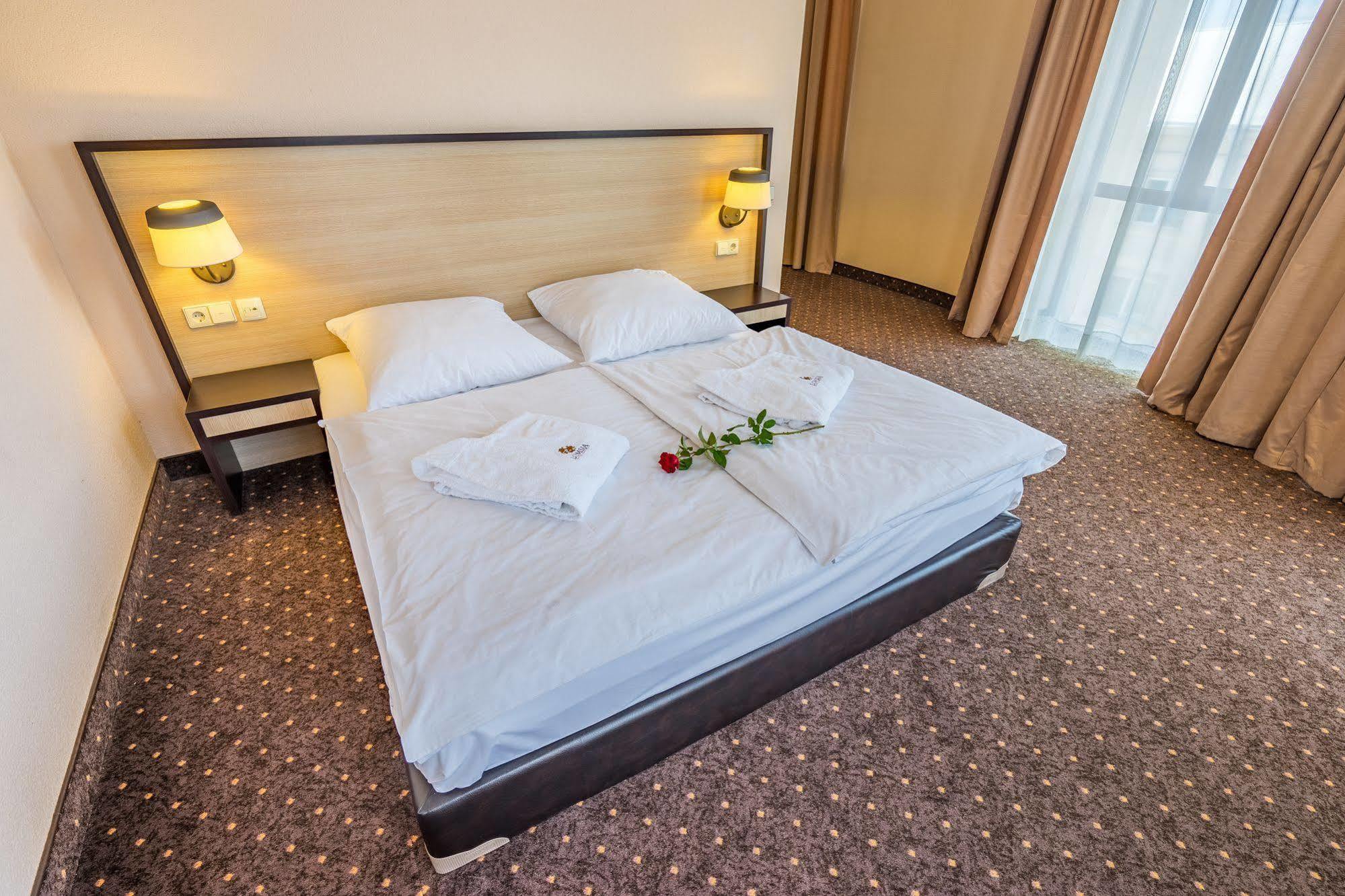 Hotel Lomsia Ахалцихе Екстериор снимка